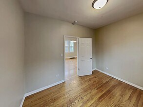 2425 Ridgeland Ave in Berwyn, IL - Building Photo - Building Photo