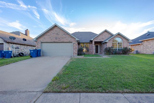 6419 Gardenia Dr in Rowlett, TX - Foto de edificio