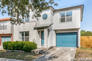 8839 Breezefield in San Antonio, TX - Building Photo - Building Photo