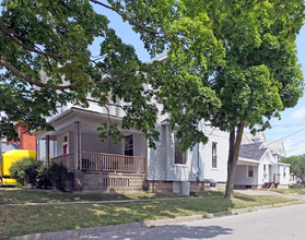 1104 W State St in Fremont, OH - Building Photo - Building Photo