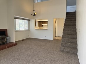 2391 Roundhouse Rd in Sparks, NV - Building Photo - Building Photo