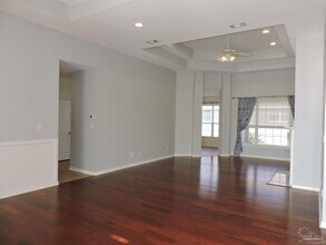 4986 Vizcaya Dr in Pensacola, FL - Building Photo - Building Photo