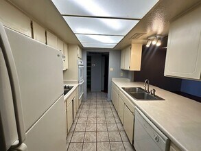 5020 W Morten Ave in Glendale, AZ - Building Photo - Building Photo