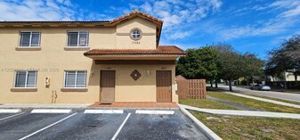 17362 NW 74th Ave in Hialeah, FL - Building Photo
