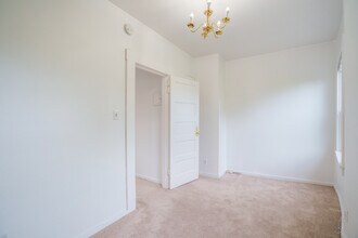 334 45th St in Oakland, CA - Foto de edificio - Interior Photo