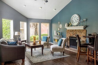 Greenbrier Park Apartments in Temple, TX - Building Photo - Building Photo