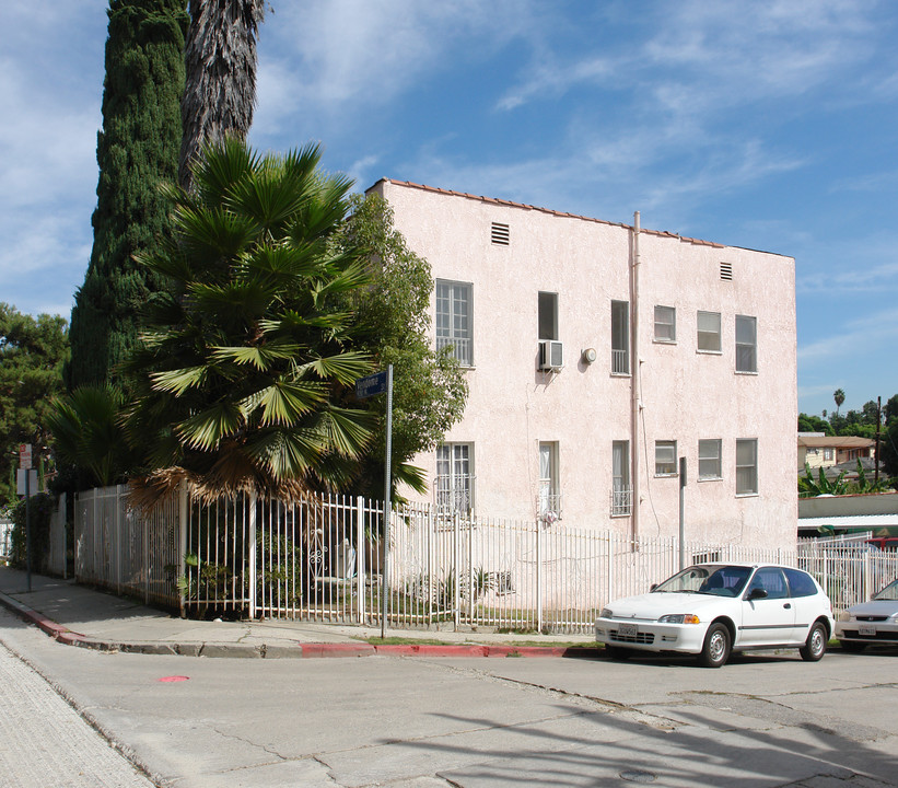 900-902 N Vendome St in Los Angeles, CA - Building Photo