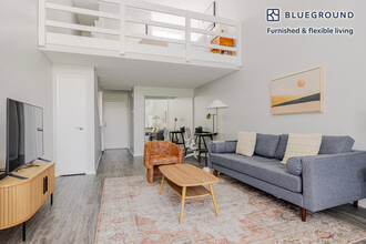 641 Gayley Ave, Unit FL2-ID1331 in Los Angeles, CA - Building Photo - Building Photo