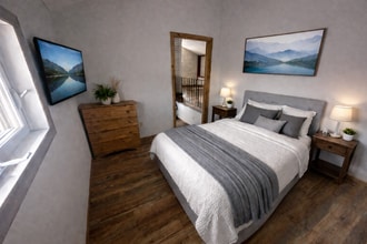 47 W Bridge St, Unit 1 upstairs in Oswego, NY - Building Photo - Building Photo