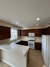 3994 Dominus Dr in Sparks, NV - Building Photo - Building Photo