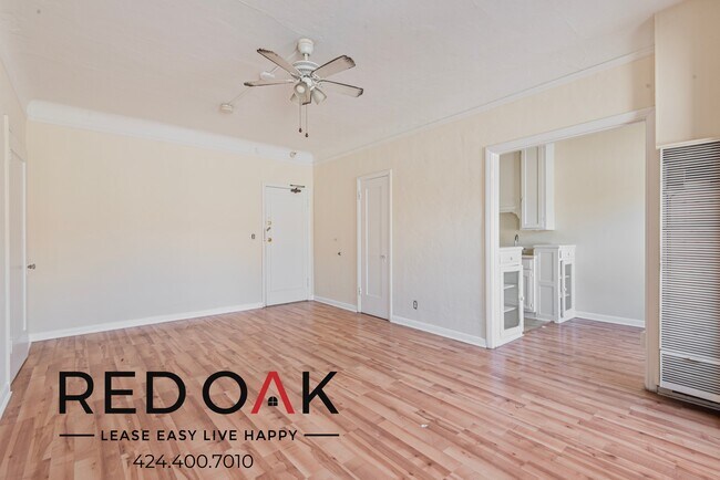 607 S Dunsmuir Ave in Los Angeles, CA - Building Photo - Building Photo