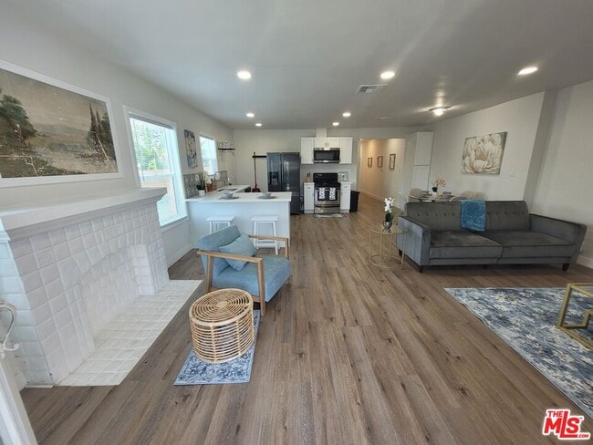 3509 W 59th St in Los Angeles, CA - Building Photo - Building Photo