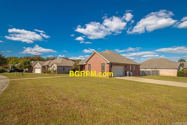 6100 Base Meadows Dr in Jacksonville, AR - Building Photo - Building Photo
