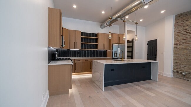 4747 N Beacon St in Chicago, IL - Building Photo - Building Photo