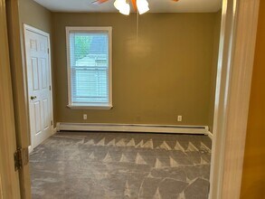 74 Robinson St-Unit -2 in Lynn, MA - Foto de edificio - Building Photo