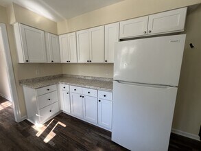 711 Dennisville-Petersburg Rd in Woodbine, NJ - Building Photo - Building Photo