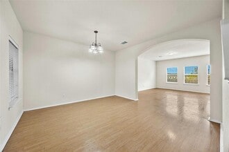 2101 Rachel Ln in Round Rock, TX - Building Photo - Building Photo