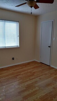13614 Pecan Oak Dr photo'
