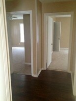 1824 S Fleishel Ave in Tyler, TX - Building Photo