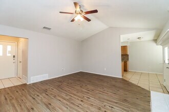 428 Guadalupe Dr in Saginaw, TX - Building Photo - Building Photo