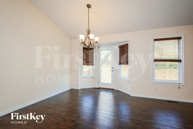 240 Glen Meadows Ct in Troy, MO - Building Photo - Building Photo