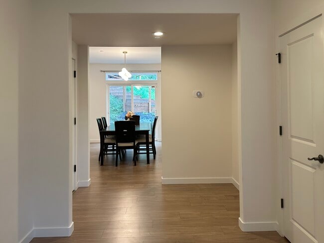 9213 Odin Way in Bothell, WA - Building Photo - Building Photo