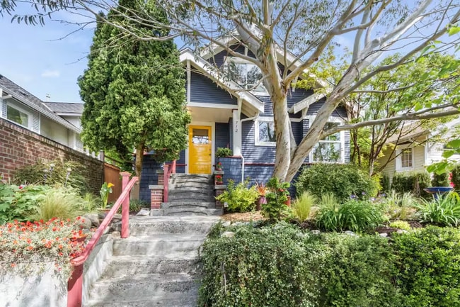 property at 712 N 47th St