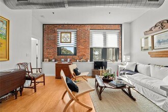 881 Lafayette Blvd in Bridgeport, CT - Building Photo - Building Photo
