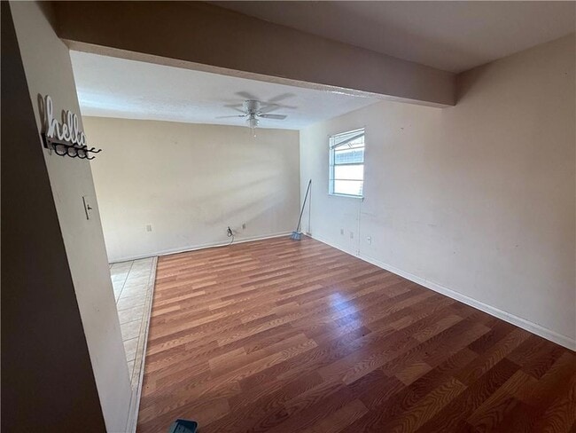 320 W Liberaux St, Unit B in Chalmette, LA - Building Photo - Building Photo
