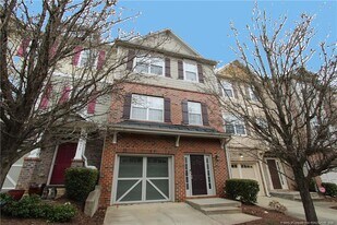 236 Linden Park Ln in Cary, NC - Building Photo