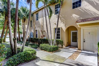 162 Village Blvd in Tequesta, FL - Building Photo - Building Photo