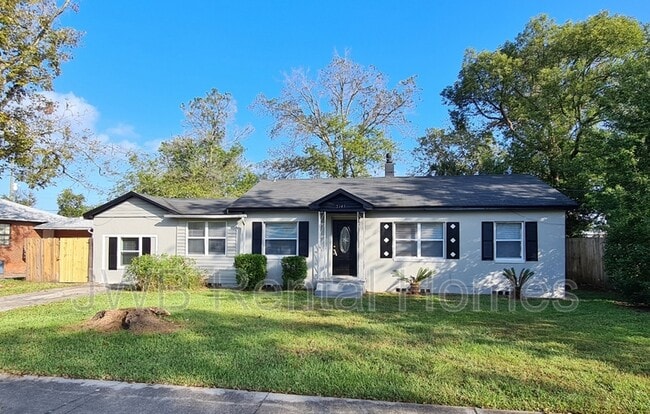 5149 Astral St in Jacksonville, FL - Building Photo - Building Photo