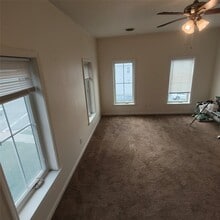 145 Floral Ave in Johnson City, NY - Building Photo - Building Photo