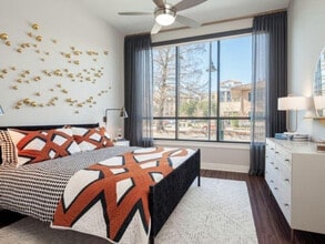 15250 Quorum Dr in Addison, TX - Building Photo - Building Photo
