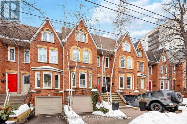 576 Ontario St in Toronto, ON - Building Photo - Building Photo