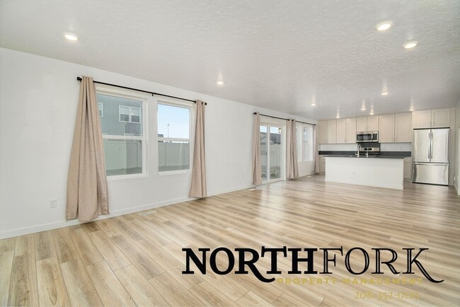 property at 6759 W Yoke St