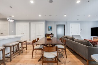 510 Dorchester Ave in Boston, MA - Building Photo - Building Photo