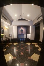 111 W Maple St, Unit 2504 in Chicago, IL - Building Photo - Building Photo