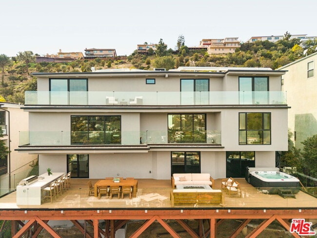 property at 2422 Apollo Dr