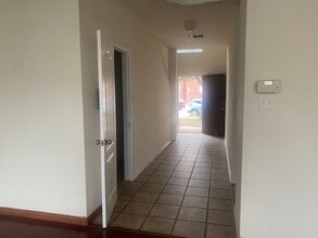 2504 Kent Dr in Irving, TX - Building Photo - Building Photo