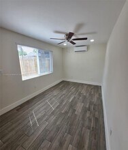 2236 Grant St in Hollywood, FL - Building Photo - Building Photo