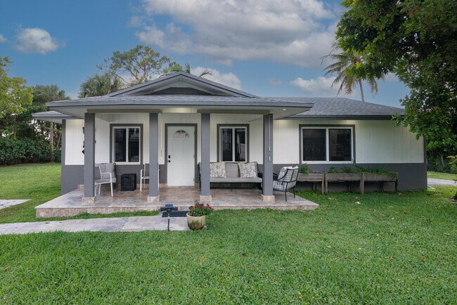 13487 Barwick Rd in Delray Beach, FL - Building Photo - Building Photo