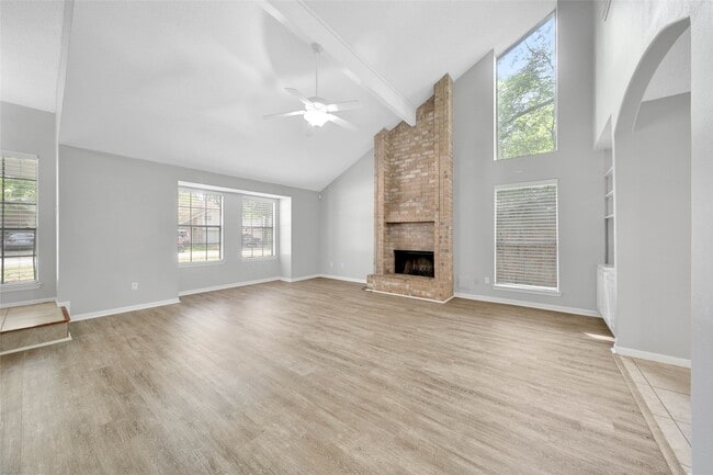 9 W Lance Leaf Rd in The Woodlands, TX - Building Photo - Building Photo