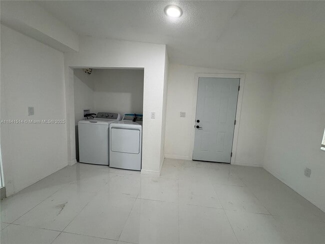 property at 13485 NE Jacksonville Rd