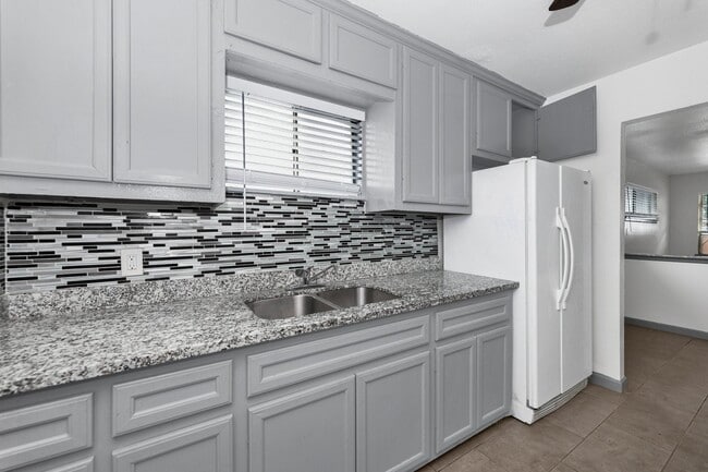 property at 4203 Hirsch Rd