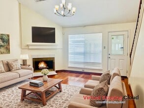 8903 N Deer Meadow Dr in Houston, TX - Building Photo - Building Photo