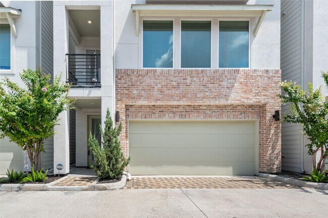 8320 Vista Bella Ln in Houston, TX - Building Photo - Building Photo