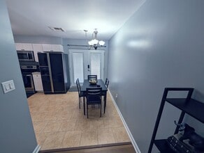 550 Darby Creek Rd in Lexington, KY - Building Photo - Building Photo