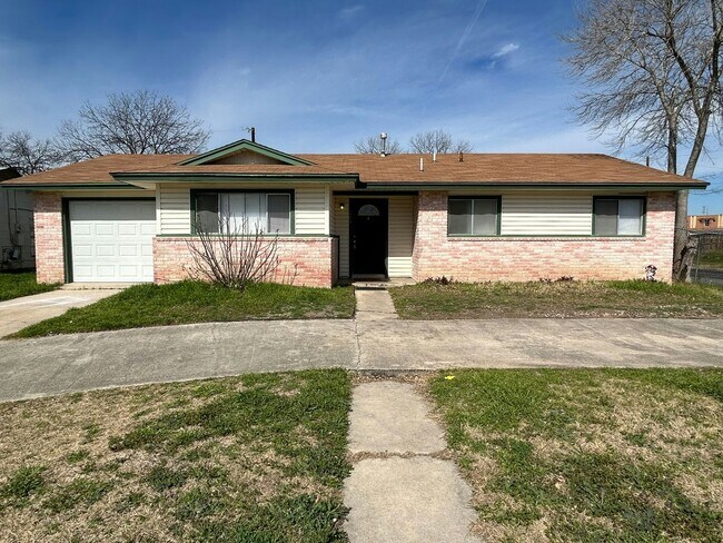 property at 4631 Argonne Dr