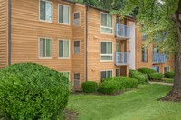 Dickey Hill Forest Apartments photo'